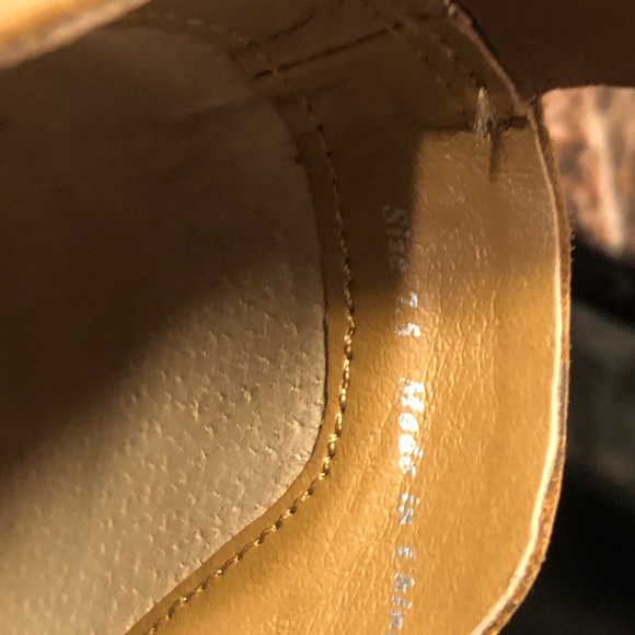 Dolce Vita Tauris Tan Leather Perforated Boots Size 7.5 - Picture 12 of 12